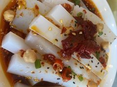 -马尔龙新疆饭店·清真(瑞景店)