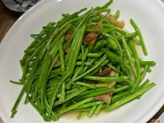 -董厨煨汤馆(车站路店)