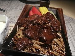 铁锄牛排-穹六人间 people 6(岳阳路店)