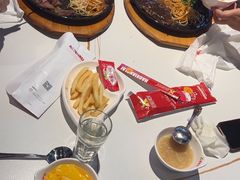 -豪享来(我格广场店)