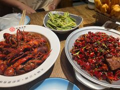 -叶派龙虾•招牌香辣蟹·海鲜(中海国际店)