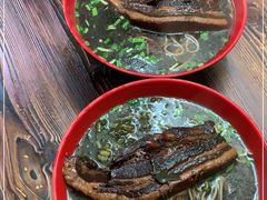 -小龙大肉面馆