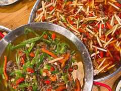 -邱金小炒·30 年盐帮江湖菜(自贡店)