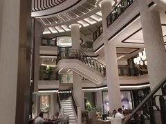 -浅深(世茂滨江精品店)