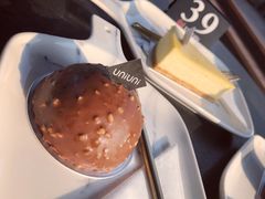 -UNI UNI(环亚凯瑟琳店)