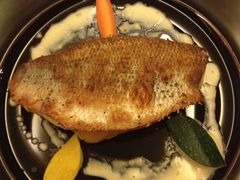 煎鲈鱼-北京建国饭店杰斯汀法餐厅