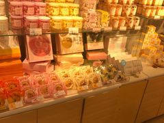 零售区-好利来(欧亚商都店)