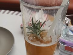 -星巴克臻选(上海合生汇1F店)