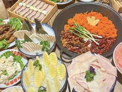 -旧街市鲜货老火锅(大光路店)