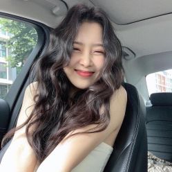 -东秀护肤造型