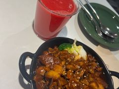 -露露家咖啡店