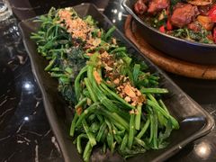 台式油葱拌菠菜-Let's Taipei 非常烘焙(太古里店)