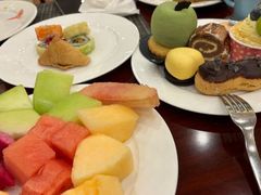 -元一希尔顿酒店·鲜切牛肉火锅禅自助餐厅