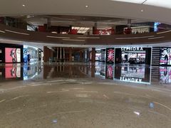 -艺漫酒店(苏州寒山寺狮山路地铁站店)