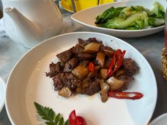 -渝信川菜 · 川味家常菜(财富购物中心店)