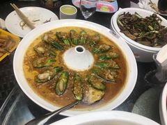 -老街坊美食汇(玉兰大街店)