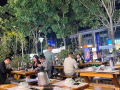 -后街佬·炭火鲜鱼杂(南城店)