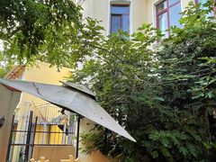 -荒岛书店(黄县路店)