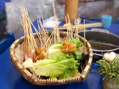 马路边边串串-马路边边老成都串串香(星耀城店)
