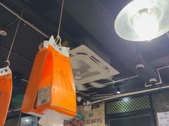-辉记炭烧海鲜大排档·老字号(福田店)