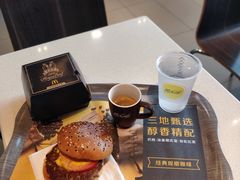 -麦当劳(深圳北站高铁店)