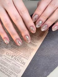 -悦指间美甲美睫