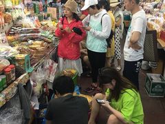 -瓦洛洛传统市场
