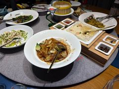 -鹊华居·地道鲁菜·海鲜·融合味(大明湖店)