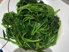 -董厨煨汤馆(车站路店)