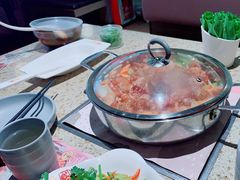 -黄记煌三汁焖锅(客都汇店)