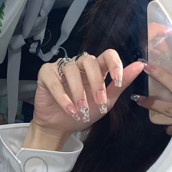 -ZX·美睫设计师汇聚店