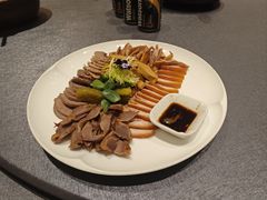 -连鹭海鲜·海肠捞饭·海胆饭(星海店)