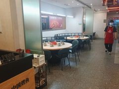 大堂-令狐冲烤鱼·烧菜馆(达明店)