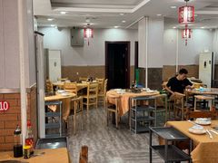 -濠轩阁特色生蚝火锅(水湾路店)
