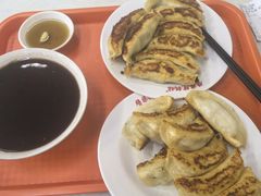 -劈柴院锅贴(沈阳路店)