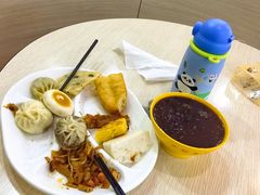 -六和餐饮(东城根店)