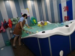 点击看大图 -Pony Baby宝尼婴幼儿游泳SPA馆