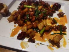 -隔壁老王·家常云南菜(花巷店)