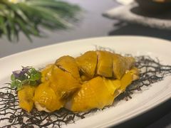 白切葵花鸡-尚9·一滴水江景中餐厅