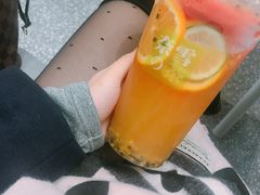 -奈雪的茶(市百一店)