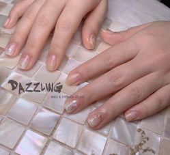 -DAZZLING BEAUTY美甲•美睫专门店