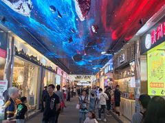 等位区-八一路好吃街(雨田商务大厦店)