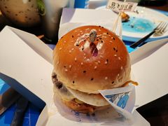 -SPACELAB失重餐厅(世纪汇店)