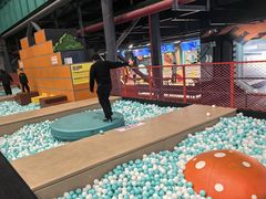 -极限PLAY运动娱乐新世界·团建派对表演休闲馆·室内高空游乐园