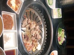 -木槿花韩式炭烤·熟成肉工坊(孙文东路店)