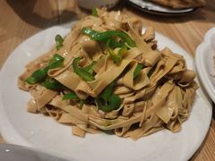 葱油豆腐皮-方城小吃店