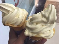 榴莲之神冰淇淋花筒-肯德基(杭州复兴店)