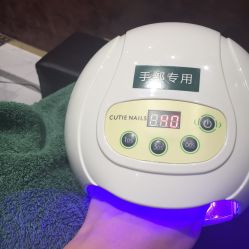 -悦指间美甲美睫