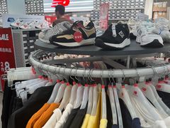-New Balance(王府井奥莱·香江小镇店)
