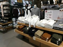 -MUJI无印良品(万达天鹅湖店)